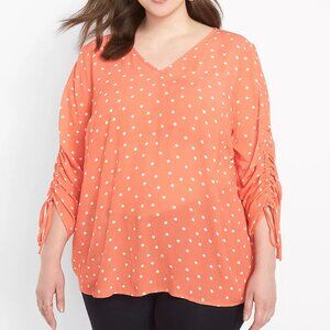 Lane Bryant Coral Dots V-Neck Ruched Sleeve Blouse in Size 18